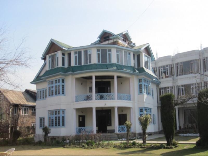 Green Acre Hotel Srinagar  Exterior photo